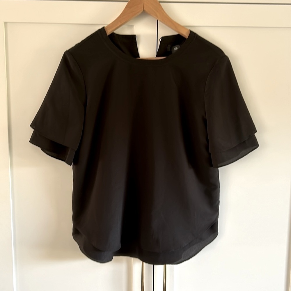 Club Monaco Short Sleeve Blouse Shell Size XS
